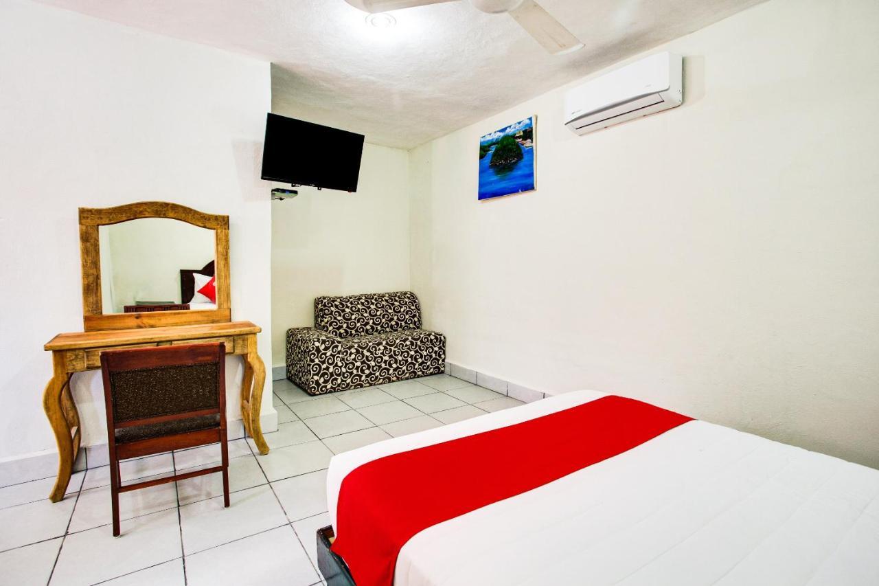 OYO Hotel Addy Tulum Exterior foto
